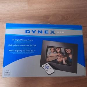 (SOLD) Digital Picture Frame